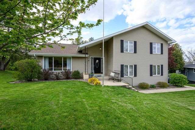 183 Greenhill Circle, Milton, WI 53563