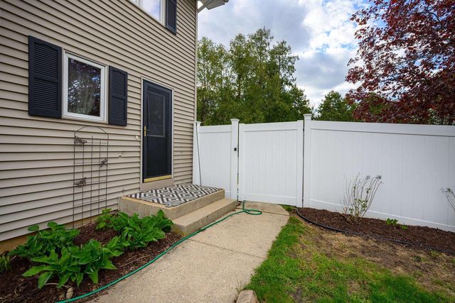 183 Greenhill Circle, Milton, WI 53563