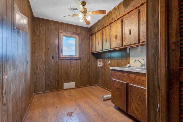 104 6th Street, Whitharral, TX 79380