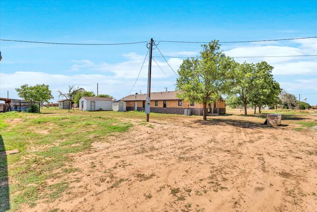 104 6th Street, Whitharral, TX 79380