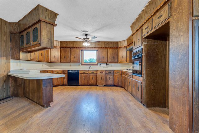 104 6th Street, Whitharral, TX 79380