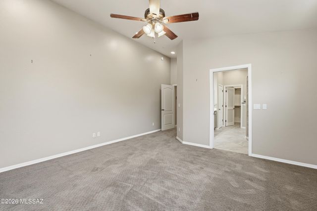 2860 S Greenside Place, Green Valley, AZ 85614