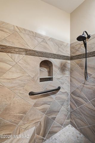 2860 S Greenside Place, Green Valley, AZ 85614