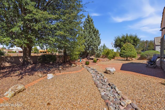 2860 S Greenside Place, Green Valley, AZ 85614