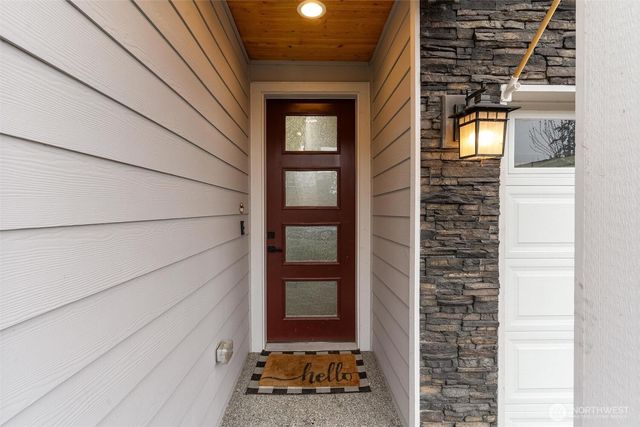 8218 37th Place NE, Marysville, WA 98270