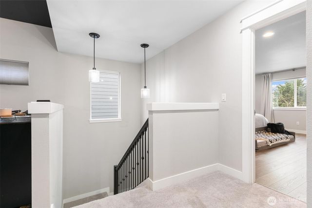 8218 37th Place NE, Marysville, WA 98270