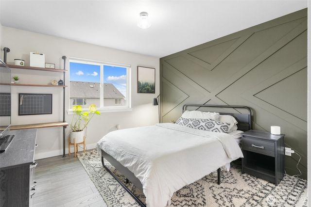 8218 37th Place NE, Marysville, WA 98270