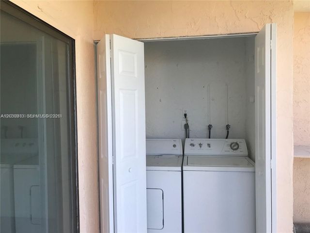 9273 SW 8th Street 402, Boca Raton, FL 33428