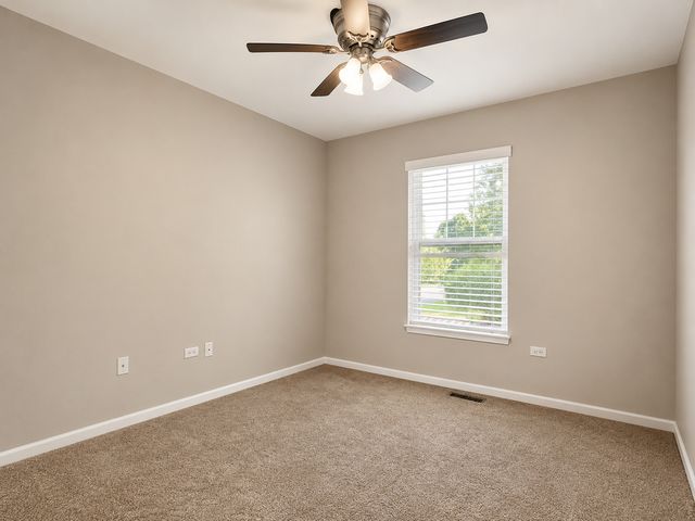 3159 Saganashkee Lane, Naperville, IL 60564