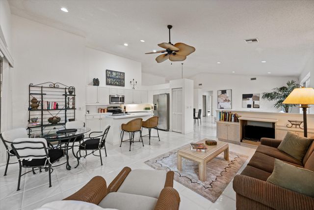 4362 Kensington Park Way, Lake Worth, FL 33449