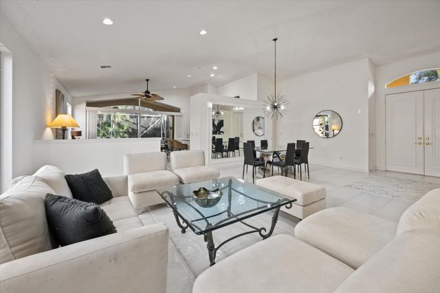 4362 Kensington Park Way, Lake Worth, FL 33449