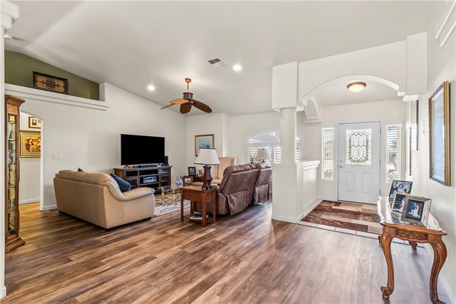 2112 E Crystal Drive, Fort Mohave, AZ 86426