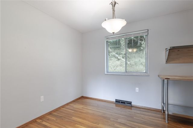 152 Black Hills Rd, Plum Boro, PA 15239