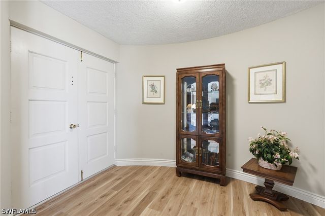 3951 Gulf Shore BLVD N 700, Naples, FL 34103