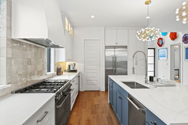 4902 Linnet Lane, Dallas, TX 75209