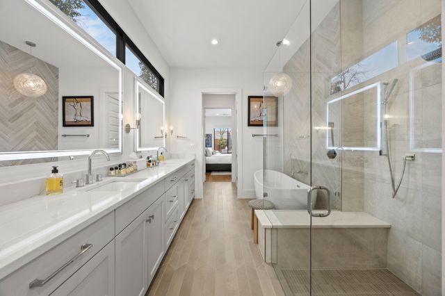 4902 Linnet Lane, Dallas, TX 75209