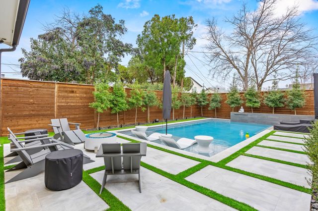 4902 Linnet Lane, Dallas, TX 75209