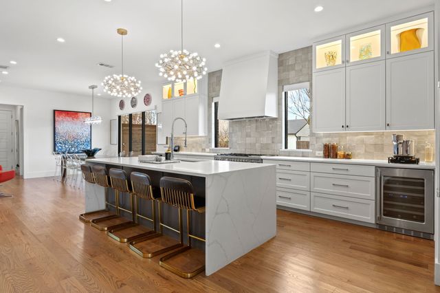 4902 Linnet Lane, Dallas, TX 75209