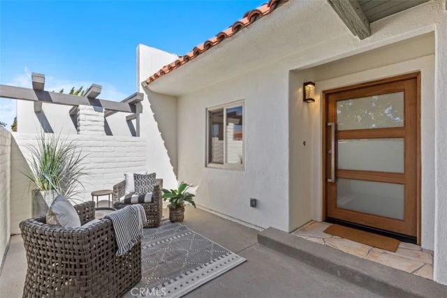 2006 Baja, Newport Beach, CA 92660