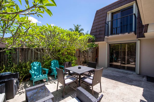 1913 19th Court, Jupiter, FL 33477