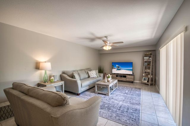 1913 19th Court, Jupiter, FL 33477