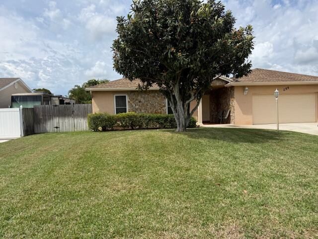 255 Sandpiper Avenue, Royal Palm Beach, FL 33411