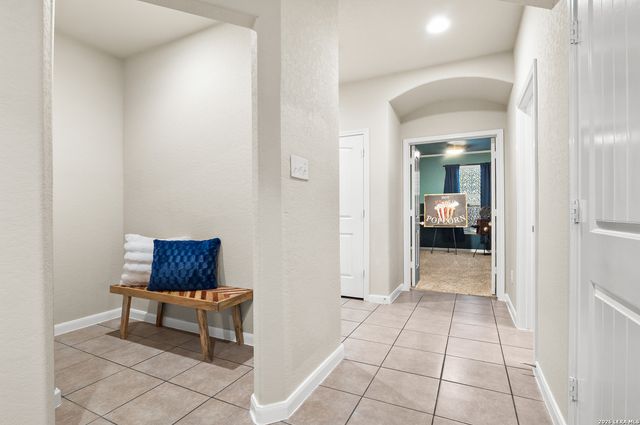 15327 Round Pond Place, San Antonio, TX 78245