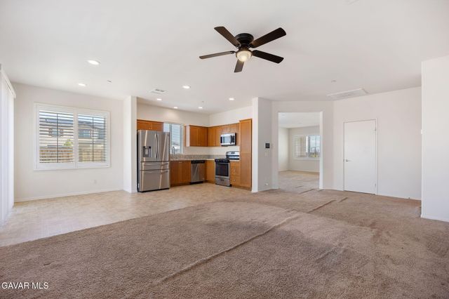 2800 La Calle Audaz Avenue, Rosamond, CA 93560