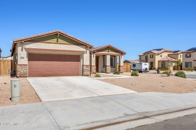 2800 La Calle Audaz Avenue, Rosamond, CA 93560