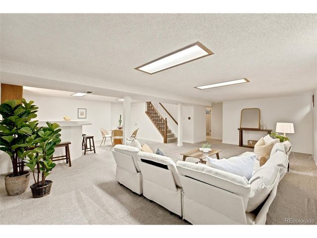 1455 S Hoyt St, Lakewood, CO 80232
