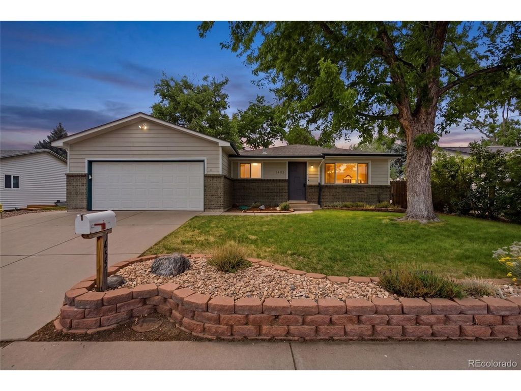 1455 S Hoyt St, Lakewood, CO 80232