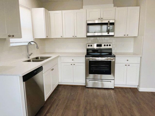 340 Road 5105, Cleveland, TX 77327