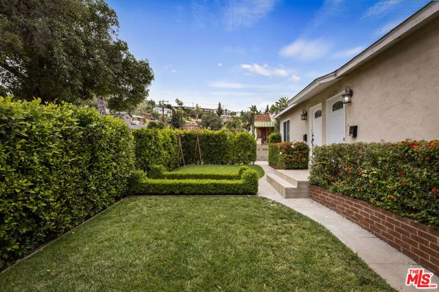 1720 N Avenue 45, Los Angeles, CA 90041
