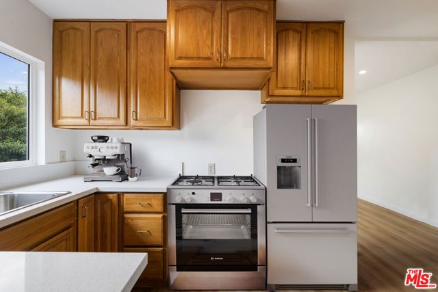 1720 N Avenue 45, Los Angeles, CA 90041