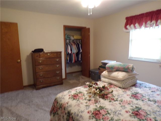 63 Lynn Drive, Williamstown, WV 26187