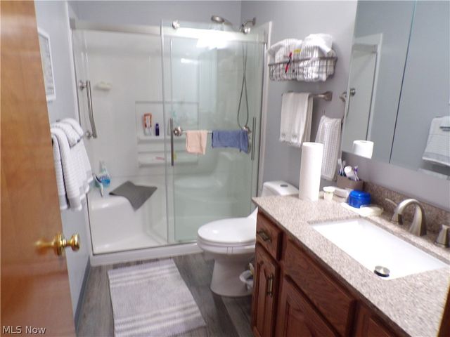 63 Lynn Drive, Williamstown, WV 26187