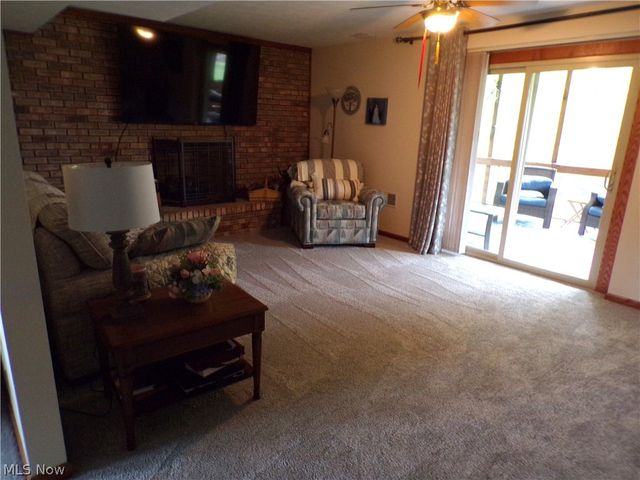 63 Lynn Drive, Williamstown, WV 26187