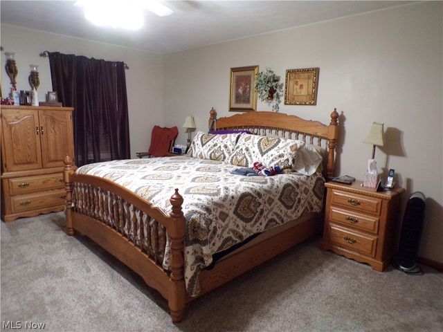 63 Lynn Drive, Williamstown, WV 26187
