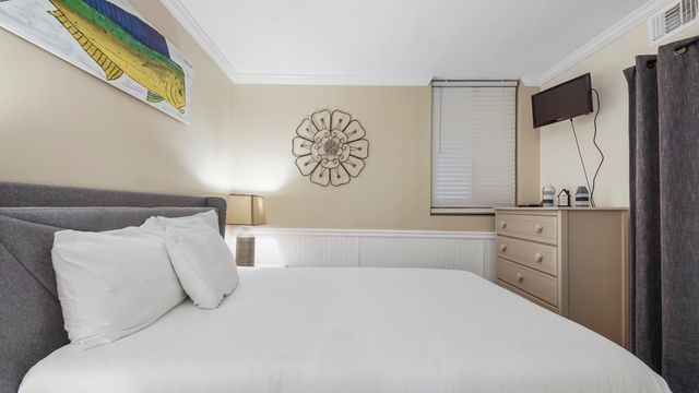 9850 S Thomas Drive UNIT 1110E, Panama City, FL 32408