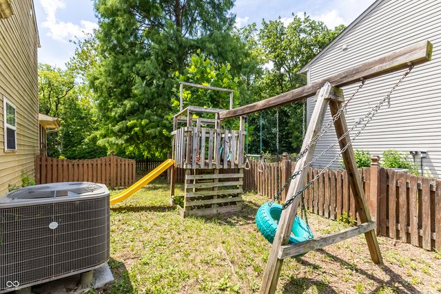 6739 Wandering Way, Indianapolis, IN 46241