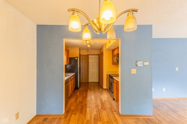 6739 Wandering Way, Indianapolis, IN 46241