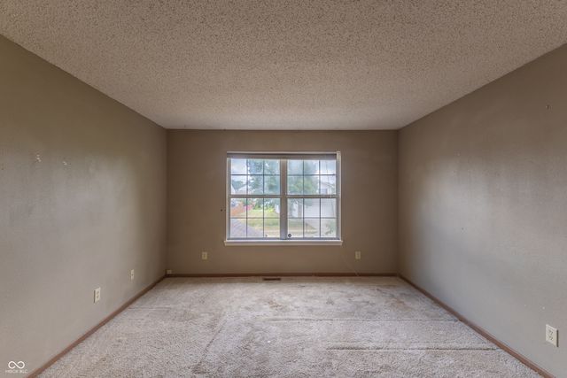 6739 Wandering Way, Indianapolis, IN 46241