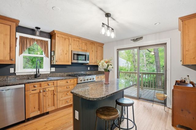 43 Brigantine Circle, Plymouth, MA 02360