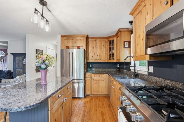 43 Brigantine Circle, Plymouth, MA 02360