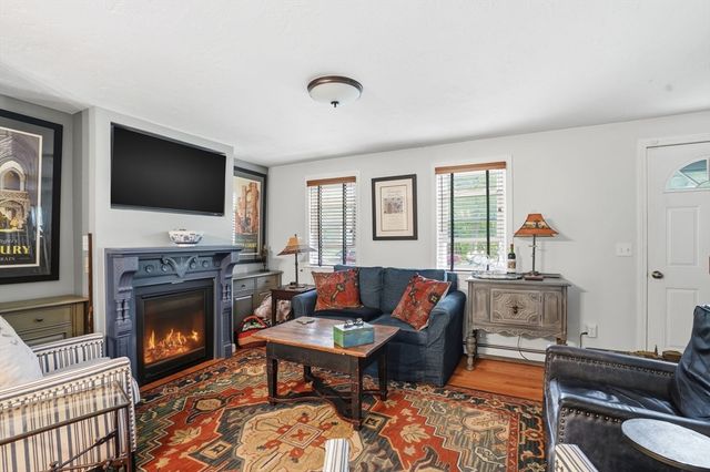 43 Brigantine Circle, Plymouth, MA 02360