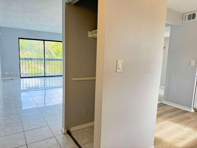 1920 N Congress Ave 201, West Palm Beach, FL 33401