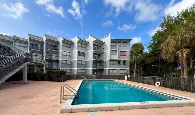 1920 N Congress Ave 201, West Palm Beach, FL 33401