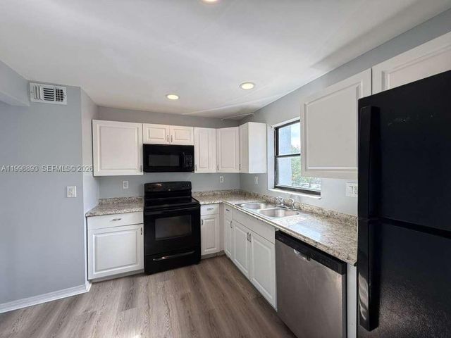 1920 N Congress Ave 201, West Palm Beach, FL 33401