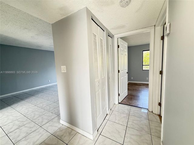 1920 N Congress Ave 201, West Palm Beach, FL 33401