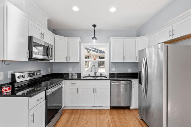 3506 Thomas Avenue N, Minneapolis, MN 55412